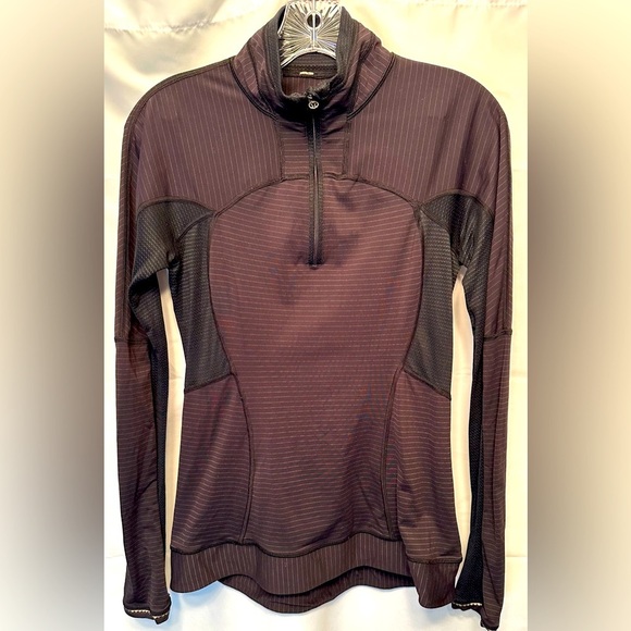 lululemon athletica Tops - Lululemon 1/4 Zip Run For Gold Striped Black Pullover Long Sleeve Women’s Size 6